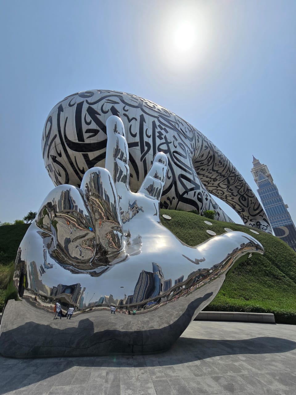 WhatsApp Image 2025-10-07 at 1.00.04 AM